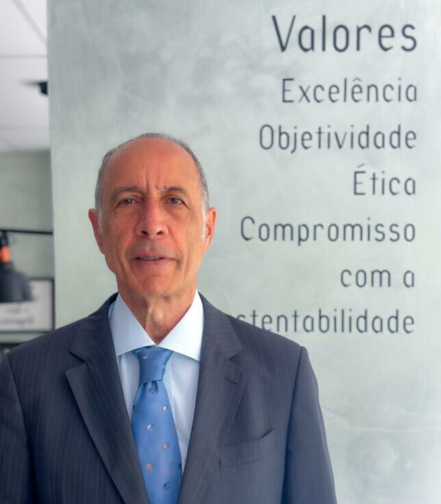 Imagem do membro Ricardo Salomão